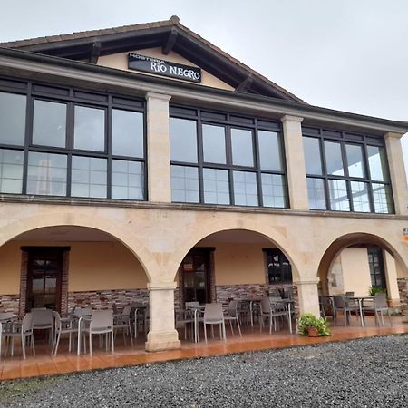 Hosteria Rio Negro Bárcena de Cicero 外观 照片