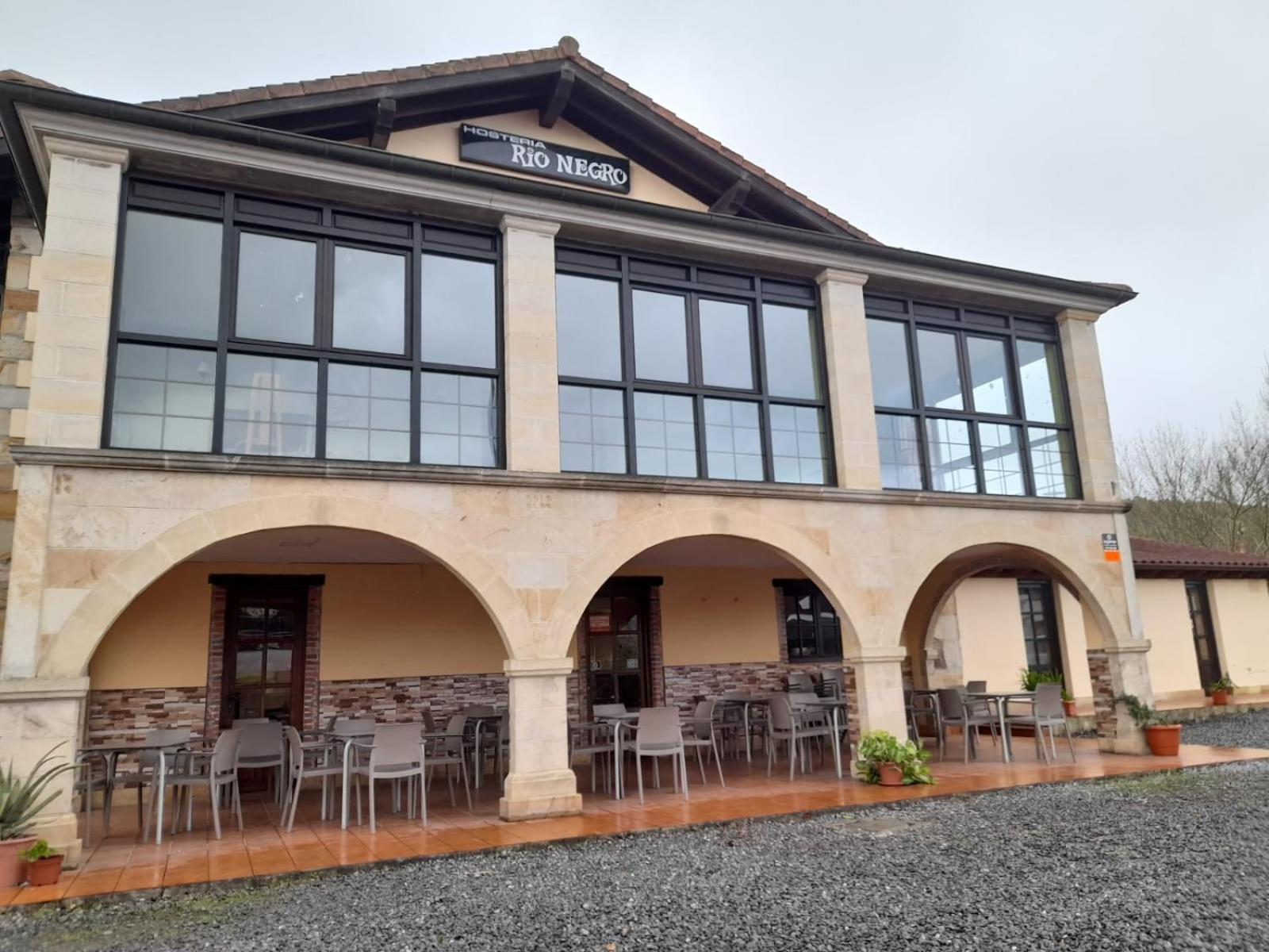Hosteria Rio Negro Bárcena de Cicero 外观 照片